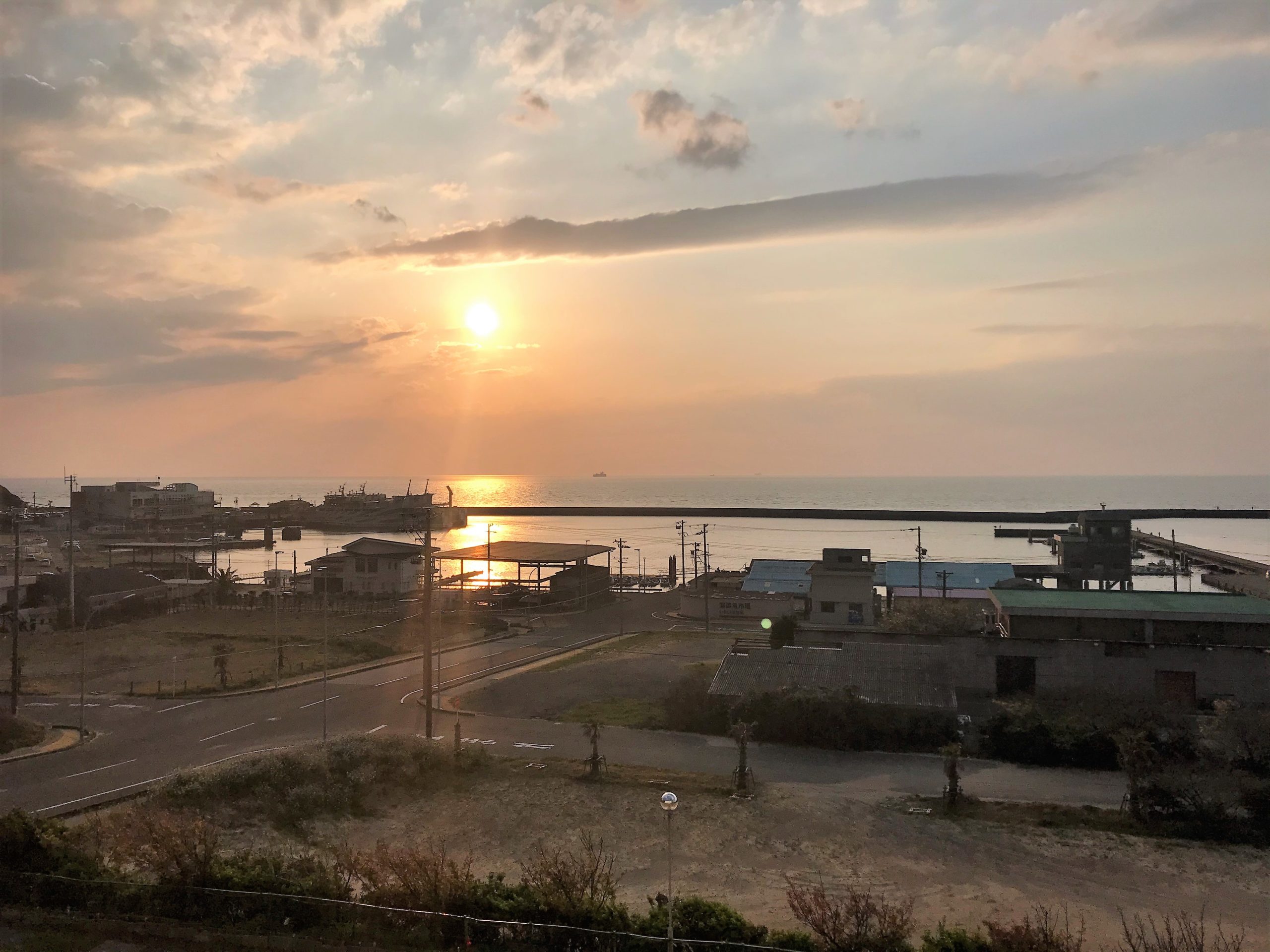 伊良湖港の夕陽